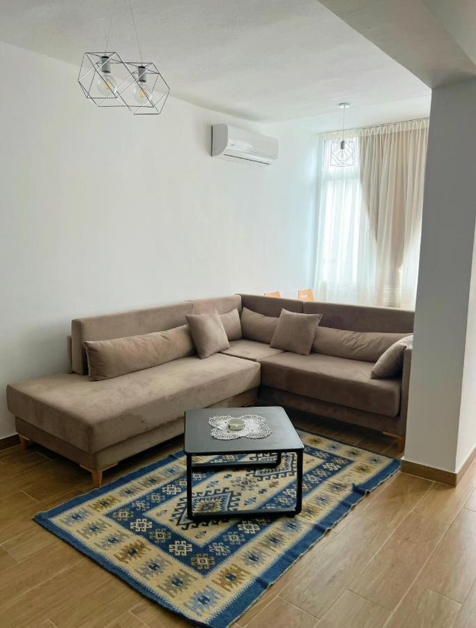 Central City Apartment Tiranë Luaran gambar