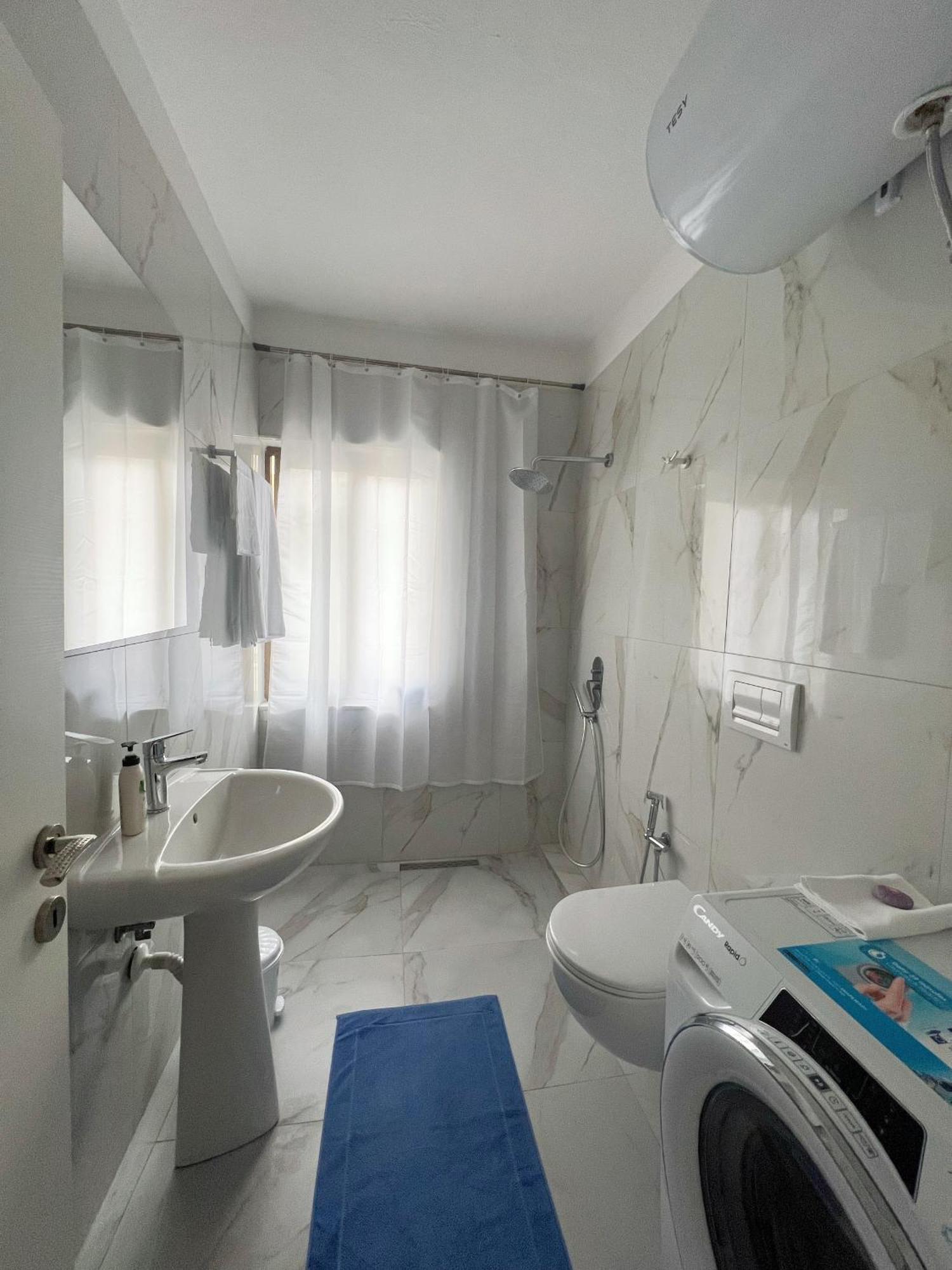 Central City Apartment Tiranë Luaran gambar